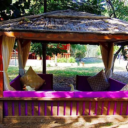 Mitos Hotel 4*